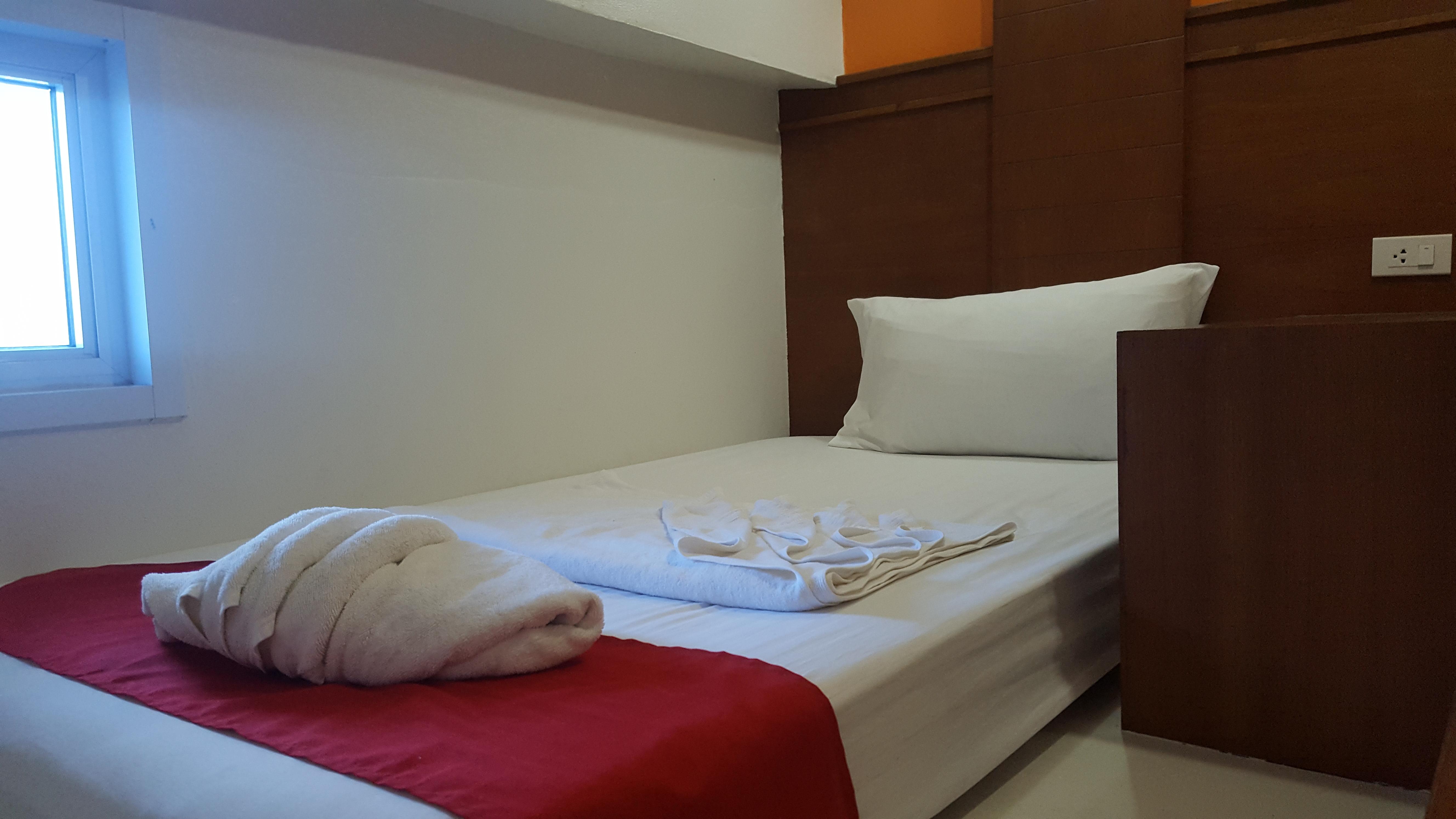 First And Frang Hotel - Koh Phangan Thong Sala Extérieur photo
