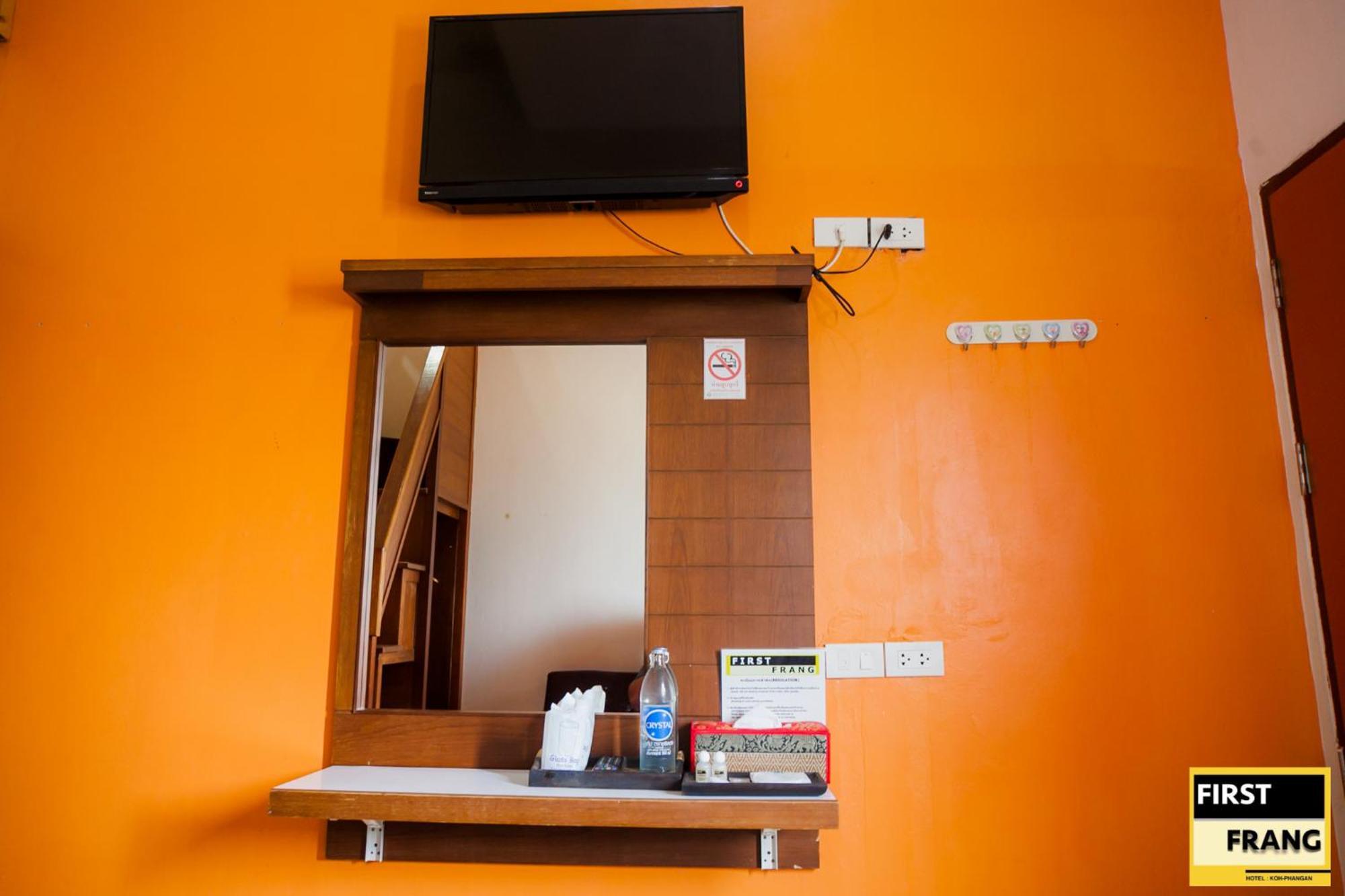 First And Frang Hotel - Koh Phangan Thong Sala Extérieur photo